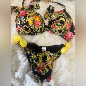 New never worn bikini